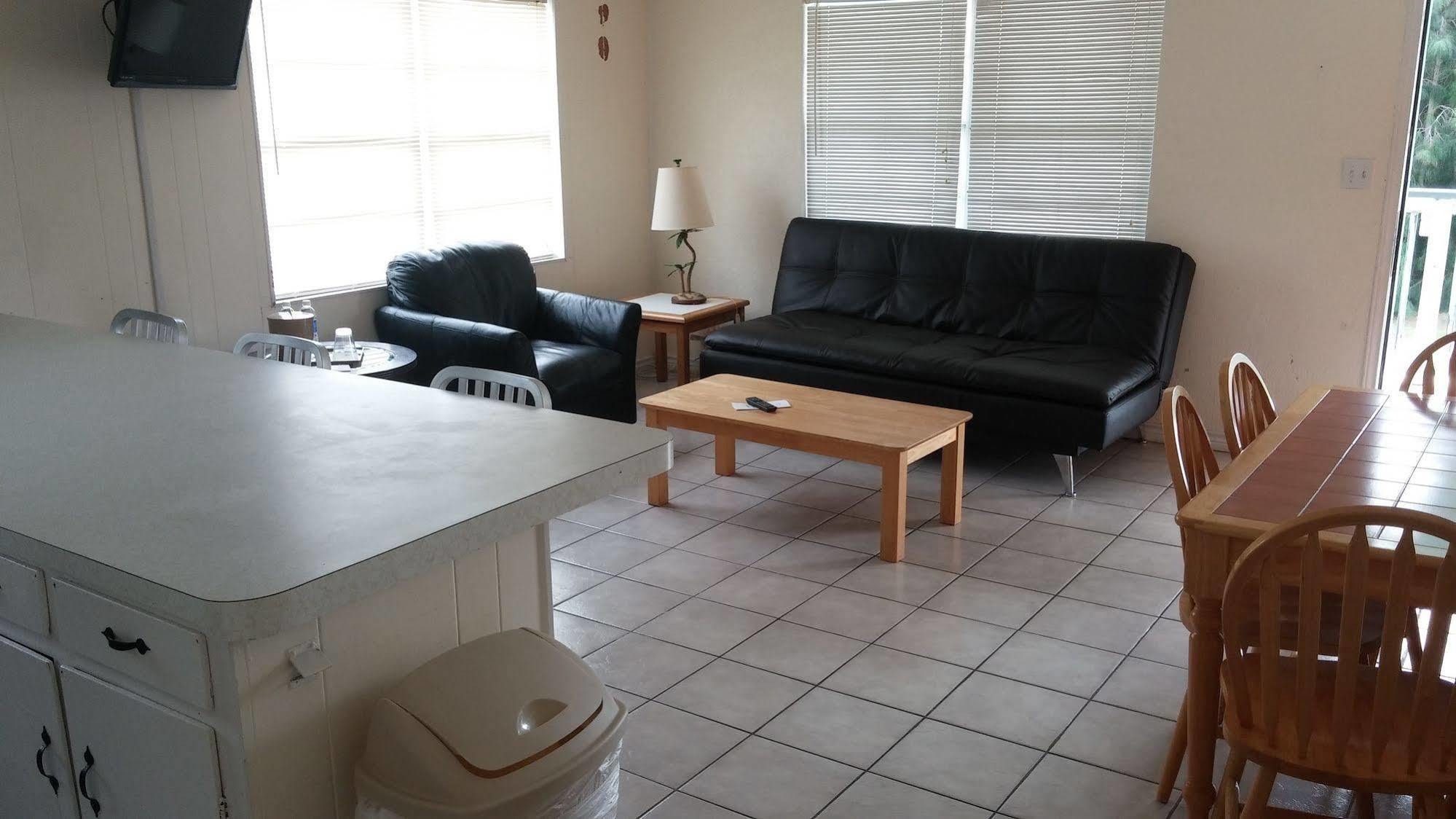 Upper Deck Hotel And Bar - Adults Only South Padre Island Eksteriør bilde
